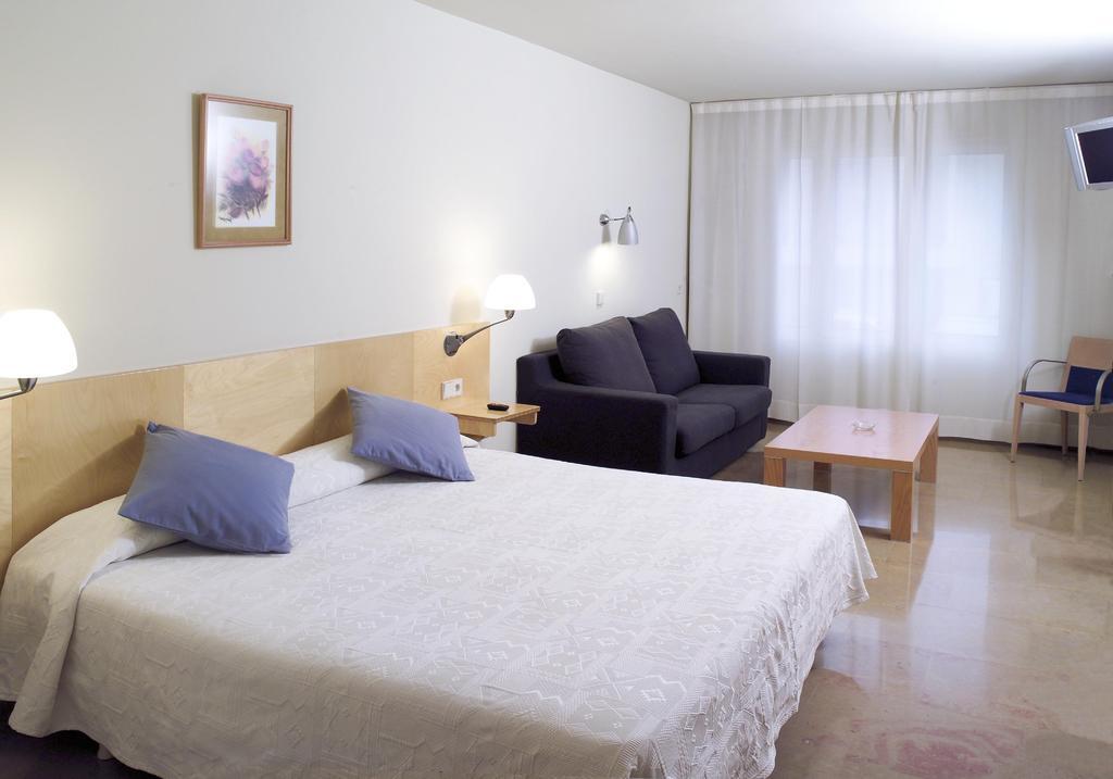 Hotel Rambla Figueres Eksteriør bilde